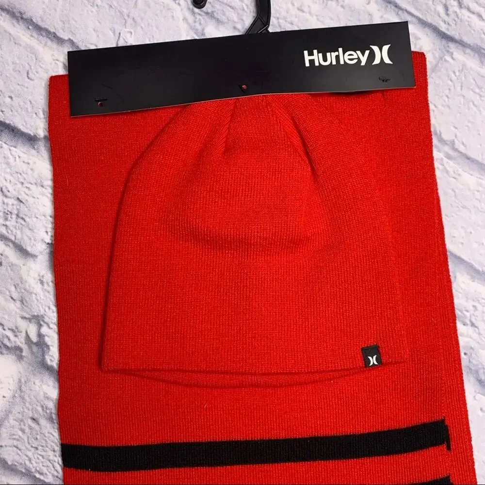 Hurley New Yorker Beanie and Scarf 2-Piece Set in Red/Black